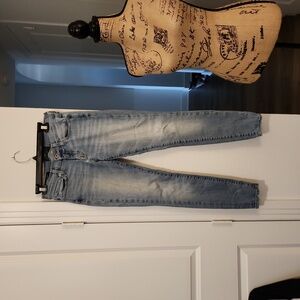 Lucky Brand Ladies Light Blue Jeans